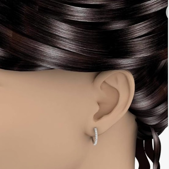 0.5 Carats Natural Diamond Hoop Earrings in 10K white gold - Picture 3 of 3